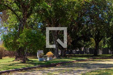 Casa de condomínio à venda com 208m², 4 quartos e 5 vagas Casa de condomínio à venda com 208m², 4 quartos e 5 vagasÁrea comum