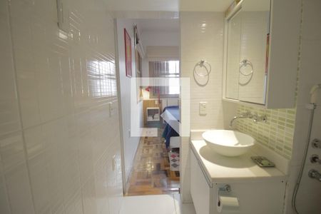 Apartamento à venda com 80m², 3 quartos e 3 vagasBanheiro da Suíte