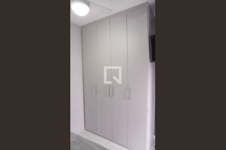 Apartamento à venda com 44m², 1 quarto e 1 vagaQuarto