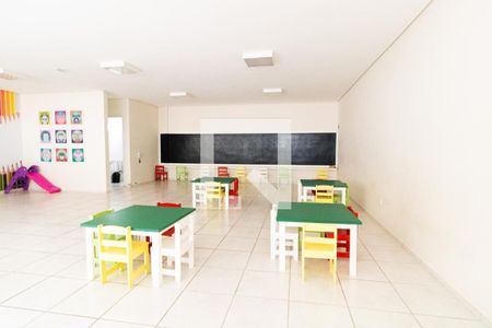 Apartamento para alugar com 44m², 2 quartos e 1 vaga Apartamento para alugar com 44m², 2 quartos e 1 vagaÁrea comum - Brinquedoteca