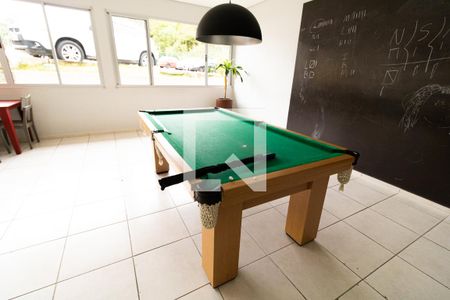 Apartamento para alugar com 44m², 2 quartos e 1 vaga Apartamento para alugar com 44m², 2 quartos e 1 vagaÁrea comum - Salão de jogos