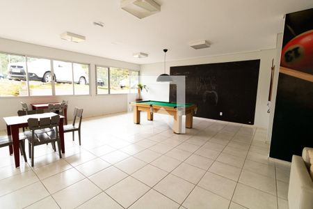 Apartamento para alugar com 44m², 2 quartos e 1 vaga Apartamento para alugar com 44m², 2 quartos e 1 vagaÁrea comum - Salão de jogos