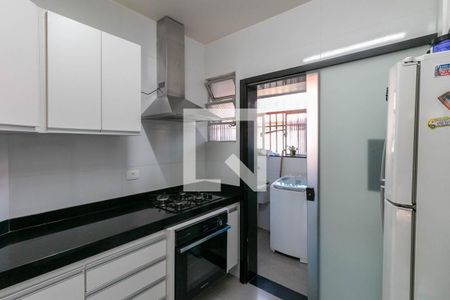Apartamento à venda com 75m², 2 quartos e 1 vaga Apartamento à venda com 75m², 2 quartos e 1 vagaCozinha e Área de Serviço