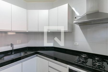 Apartamento à venda com 75m², 2 quartos e 1 vaga Apartamento à venda com 75m², 2 quartos e 1 vagaCozinha e Área de Serviço