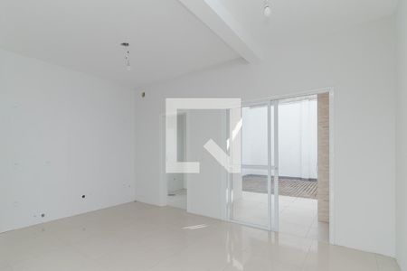 Casa à venda com 158m², 3 quartos e 4 vagas Casa à venda com 158m², 3 quartos e 4 vagasCozinha