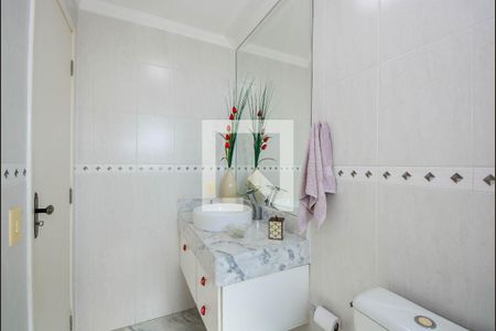 Apartamento à venda com 140m², 3 quartos e 3 vagasBanheiro da Suíte 2