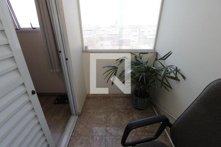 Casa à venda com 105m², 2 quartos e 2 vagassacada da suíte