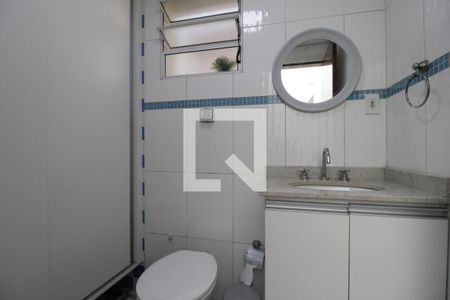 Casa à venda com 105m², 2 quartos e 2 vagasLavabo