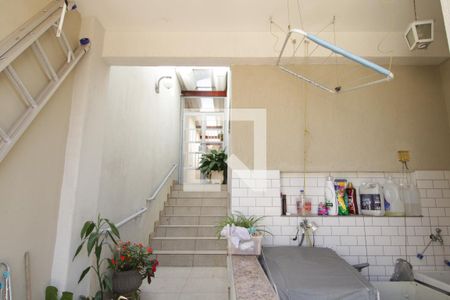 Casa à venda com 105m², 2 quartos e 2 vagasÁrea de Serviço