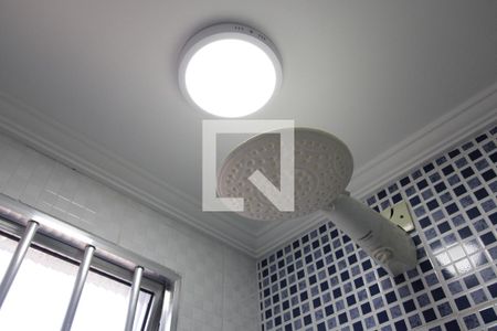 Casa à venda com 105m², 2 quartos e 2 vagasBanheiro da Suíte 2