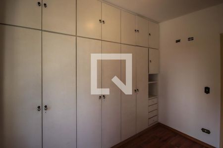 Quarto 1 de apartamento para alugar com 2 quartos, 60m² em Aclimação, São Paulo