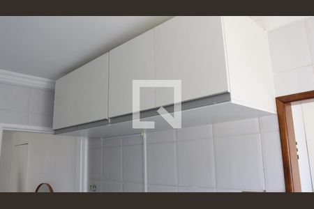 Apartamento à venda com 68m², 2 quartos e 2 vagasCozinha
