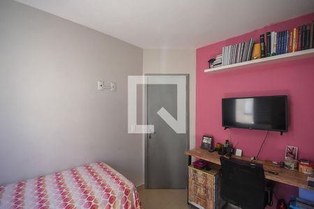 Quarto 1 de apartamento para alugar com 2 quartos, 52m² em Parque Taboão, Taboão da Serra