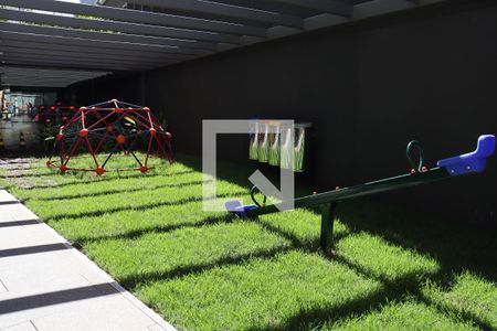 Apartamento à venda com 255m², 3 quartos e 3 vagasÁrea comum - Playground