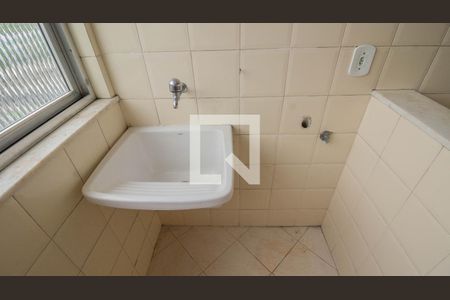 Apartamento à venda com 60m², 2 quartos e 1 vaga Apartamento à venda com 60m², 2 quartos e 1 vagaÁrea de Serviço