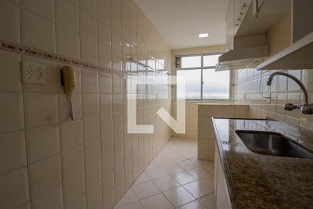 Apartamento à venda com 60m², 2 quartos e 1 vaga Apartamento à venda com 60m², 2 quartos e 1 vagaCozinha