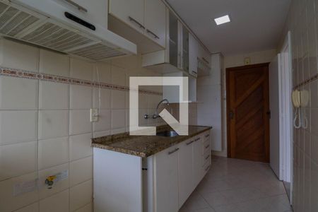 Apartamento à venda com 60m², 2 quartos e 1 vaga Apartamento à venda com 60m², 2 quartos e 1 vagaCozinha