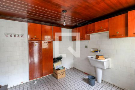 Casa à venda com 200m², 3 quartos e 5 vagas Casa à venda com 200m², 3 quartos e 5 vagasÁrea de Serviço