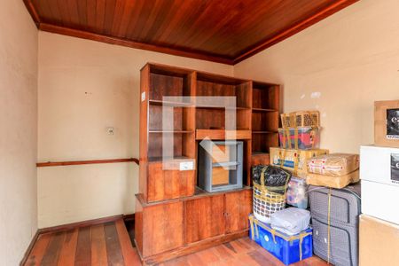 Casa à venda com 200m², 3 quartos e 5 vagas Casa à venda com 200m², 3 quartos e 5 vagasQuarto de Serviço