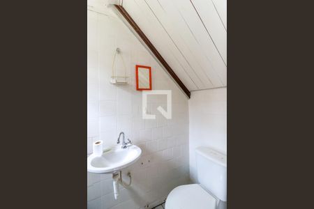 Casa à venda com 200m², 3 quartos e 5 vagas Casa à venda com 200m², 3 quartos e 5 vagasBanheiro de serviço