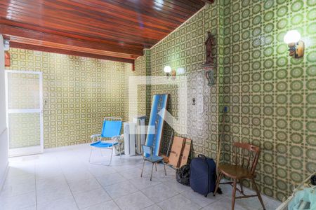 Casa à venda com 200m², 3 quartos e 5 vagas Casa à venda com 200m², 3 quartos e 5 vagasÁrea externa