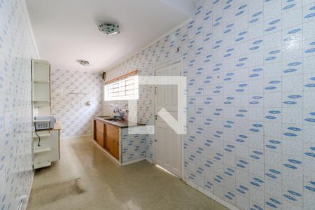 Casa à venda com 200m², 3 quartos e 5 vagas Casa à venda com 200m², 3 quartos e 5 vagasCozinha