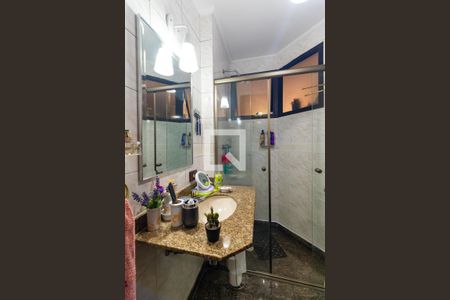 Apartamento à venda com 169m², 3 quartos e 3 vagas Apartamento à venda com 169m², 3 quartos e 3 vagasBanheiro Social