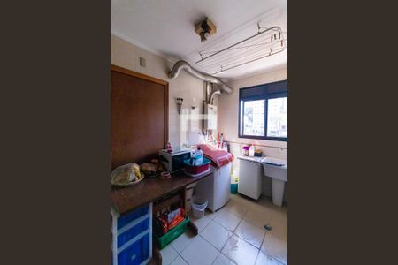 Apartamento à venda com 169m², 3 quartos e 3 vagas Apartamento à venda com 169m², 3 quartos e 3 vagasÁrea de Serviço