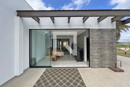 Casa de condomínio à venda com 250m², 4 quartos e 5 vagas Casa de condomínio à venda com 250m², 4 quartos e 5 vagasÁrea comum