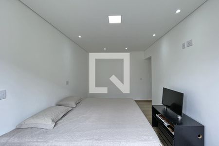 Casa de condomínio à venda com 250m², 4 quartos e 5 vagas Casa de condomínio à venda com 250m², 4 quartos e 5 vagasQuarto 4