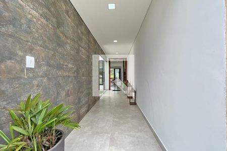 Casa de condomínio à venda com 250m², 4 quartos e 5 vagas Casa de condomínio à venda com 250m², 4 quartos e 5 vagasÁrea Externa