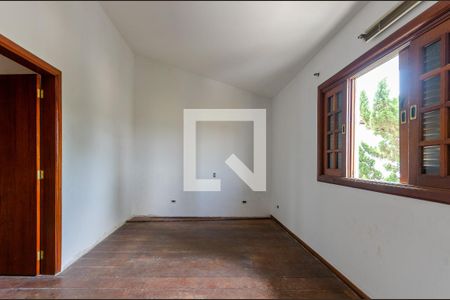 Casa à venda com 380m², 5 quartos e 5 vagas Casa à venda com 380m², 5 quartos e 5 vagasSuíte 1