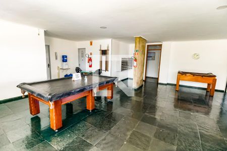 Apartamento à venda com 90m², 4 quartos e 1 vaga Apartamento à venda com 90m², 4 quartos e 1 vagaSala de Jogos