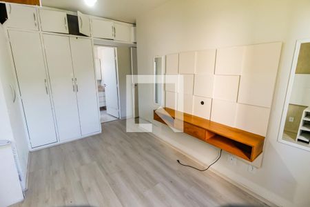 Apartamento à venda com 90m², 4 quartos e 1 vaga Apartamento à venda com 90m², 4 quartos e 1 vagaSuíte