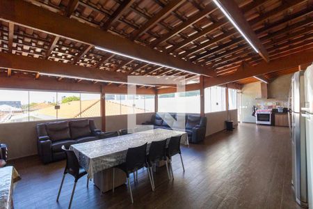 Casa à venda com 468m², 4 quartos e 3 vagas Casa à venda com 468m², 4 quartos e 3 vagasÁrea Gourmet