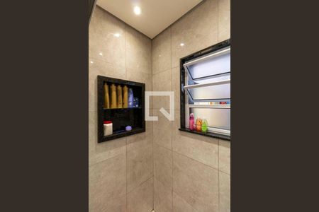 Casa à venda com 468m², 4 quartos e 3 vagas Casa à venda com 468m², 4 quartos e 3 vagasBanheiro Suíte 1