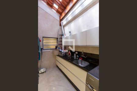 Casa à venda com 468m², 4 quartos e 3 vagas Casa à venda com 468m², 4 quartos e 3 vagasÁrea de Serviço 2