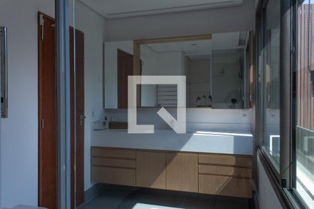 Apartamento à venda com 191m², 2 quartos e 4 vagas Apartamento à venda com 191m², 2 quartos e 4 vagasBanheiro