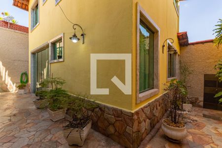 Casa à venda com 252m², 3 quartos e 4 vagasÁrea Externa