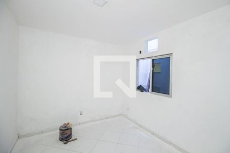 Quarto de apartamento para alugar com 1 quarto, 45m² em Andrade Araujo, Belford Roxo