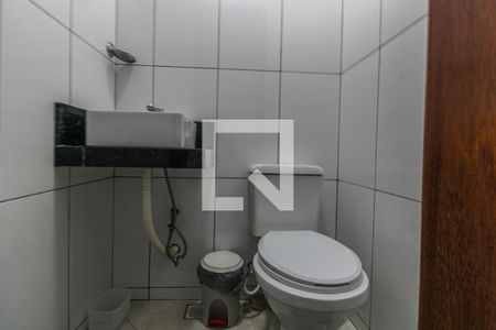 Casa de condomínio à venda com 70m², 2 quartos e 1 vagaLavabo