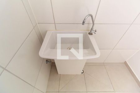 Apartamento para alugar com 35m², 2 quartos e sem vaga Apartamento para alugar com 35m², 2 quartos e sem vagaÁrea de Serviço