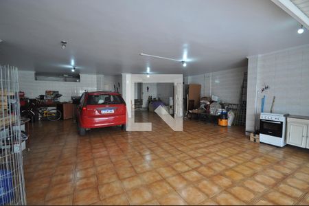 Casa à venda com 420m², 4 quartos e 8 vagasGaragem coberta