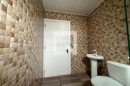 Casa para alugar com 81m², 2 quartos e 2 vagasBanheiro