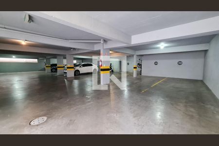 Apartamento à venda com 101m², 3 quartos e 2 vagas Apartamento à venda com 101m², 3 quartos e 2 vagasGaragem