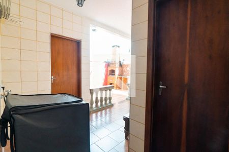 Casa à venda com 147m², 3 quartos e 2 vagas Casa à venda com 147m², 3 quartos e 2 vagasÁrea de Serviço