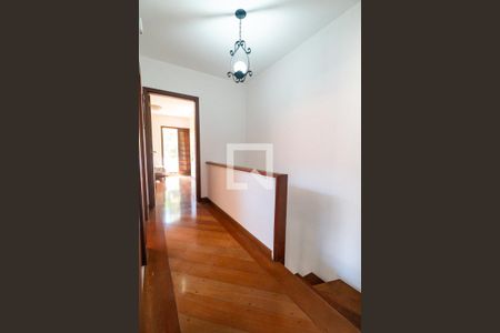 Casa à venda com 147m², 3 quartos e 2 vagas Casa à venda com 147m², 3 quartos e 2 vagasHall