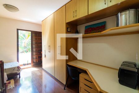 Casa à venda com 147m², 3 quartos e 2 vagas Casa à venda com 147m², 3 quartos e 2 vagasQuarto 2