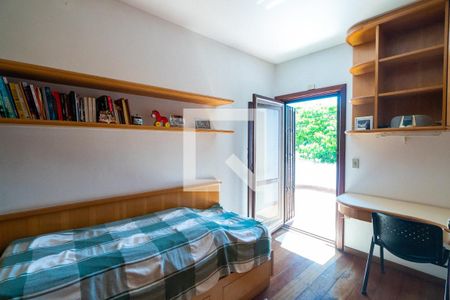 Casa à venda com 147m², 3 quartos e 2 vagas Casa à venda com 147m², 3 quartos e 2 vagasQuarto 1