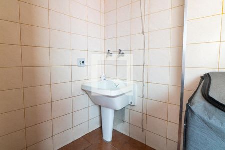 Casa à venda com 147m², 3 quartos e 2 vagas Casa à venda com 147m², 3 quartos e 2 vagasÁrea de Serviço